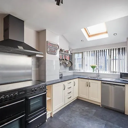 Host & - Rosedale House Holiday home *